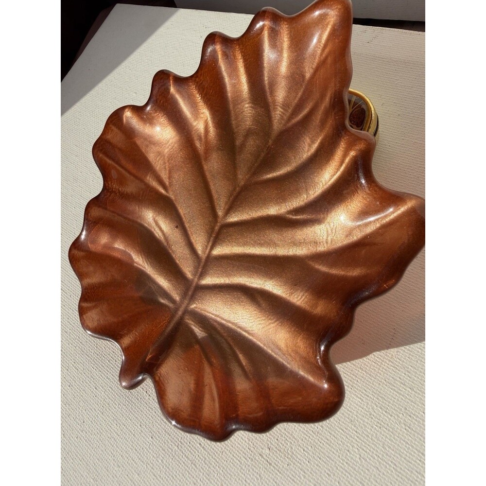 Vintage Maple Leaf Trinket Dish In Sparkling Brown Glass ￼